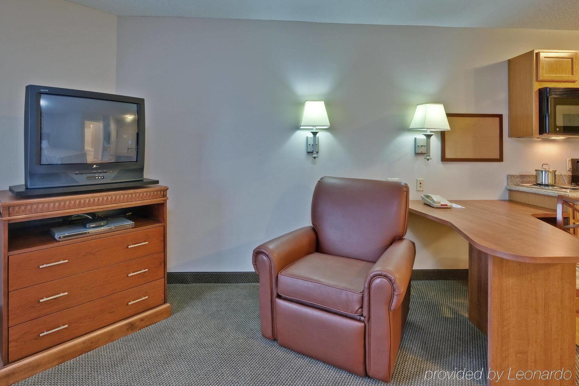 Hotel Candlewood Wayne - Nw By Ihg 3*